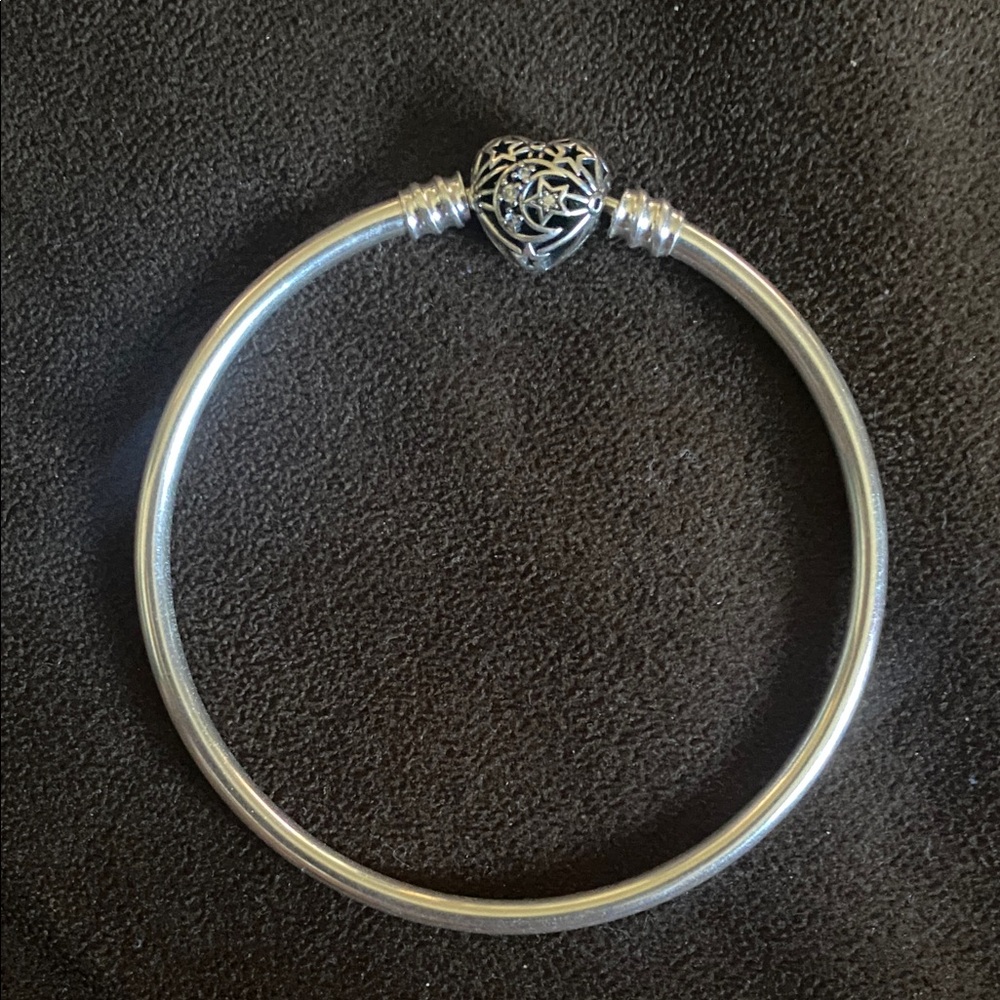 Elegant Silver Heart Charm Bracelet
